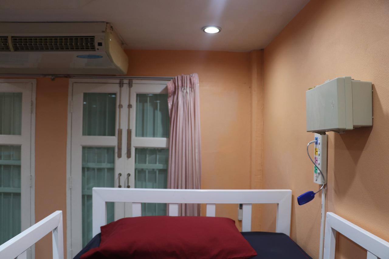Ama Hostel Bangkok Exterior photo