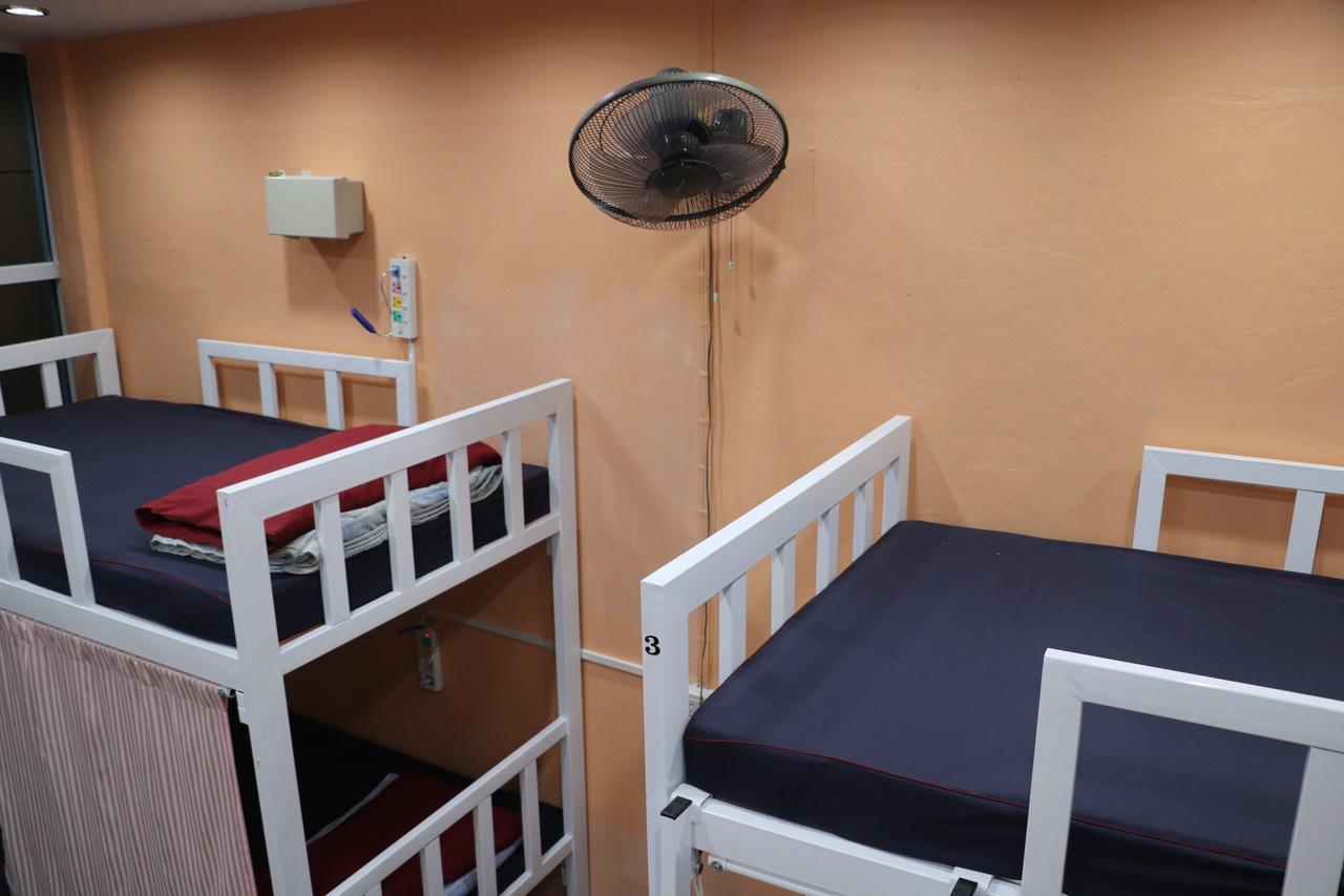 Ama Hostel Bangkok Exterior photo